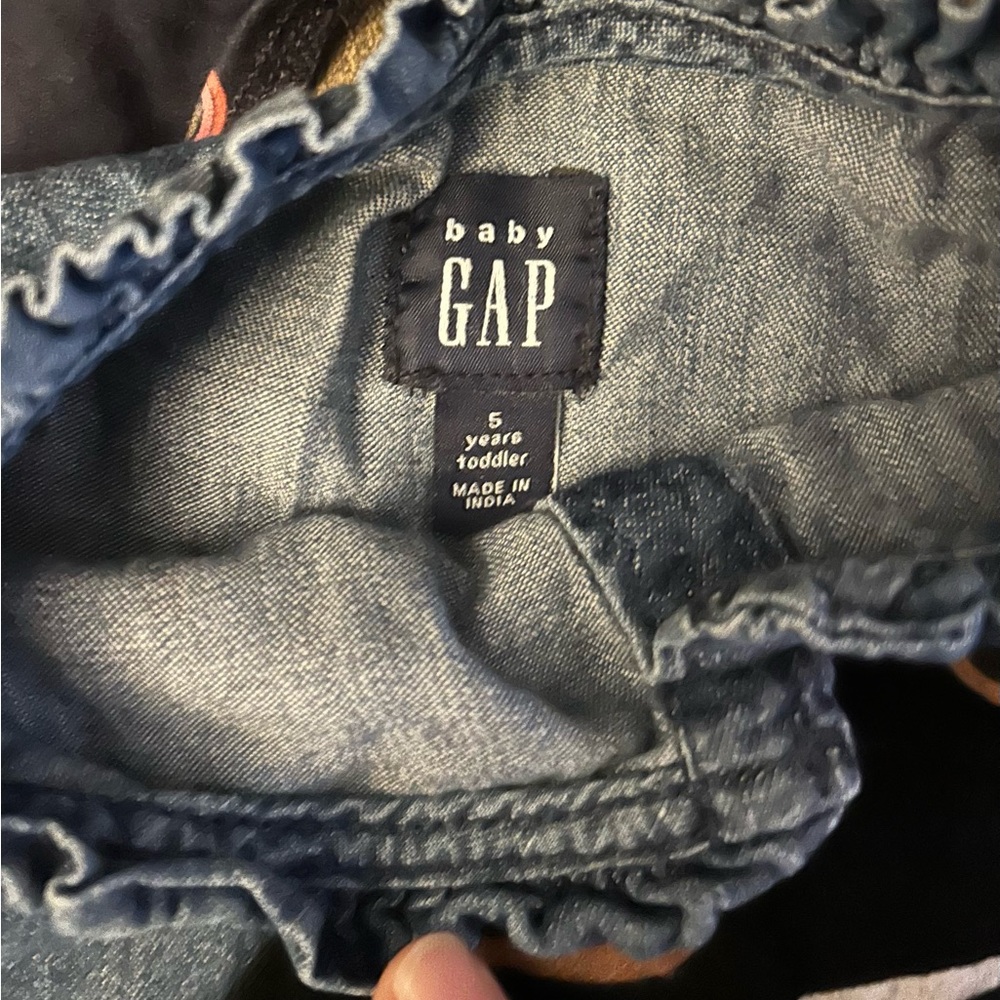 Cat & Jack/GAP Kids/Carters Kids Casual 5 Dresses/1 Romper - Size 5T - Picture 3 of 9
